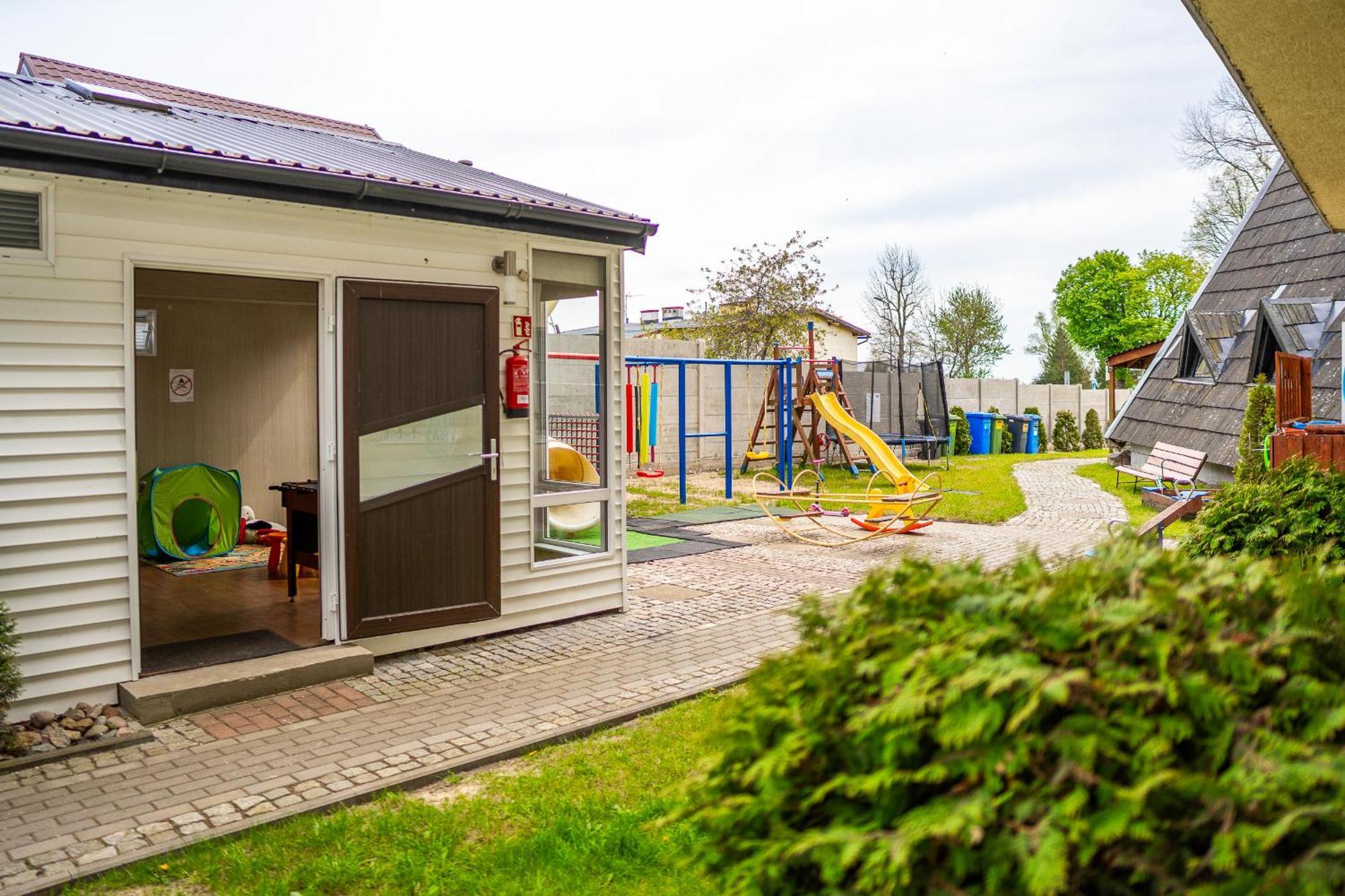 Max Apartamenty - Pokoje - Domki - Restauracja - Basen Mielno  Exterior photo
